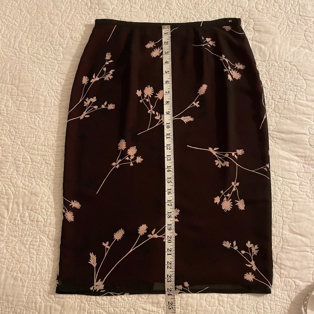 EXPRESS SKIRT - Picture 8 of 9